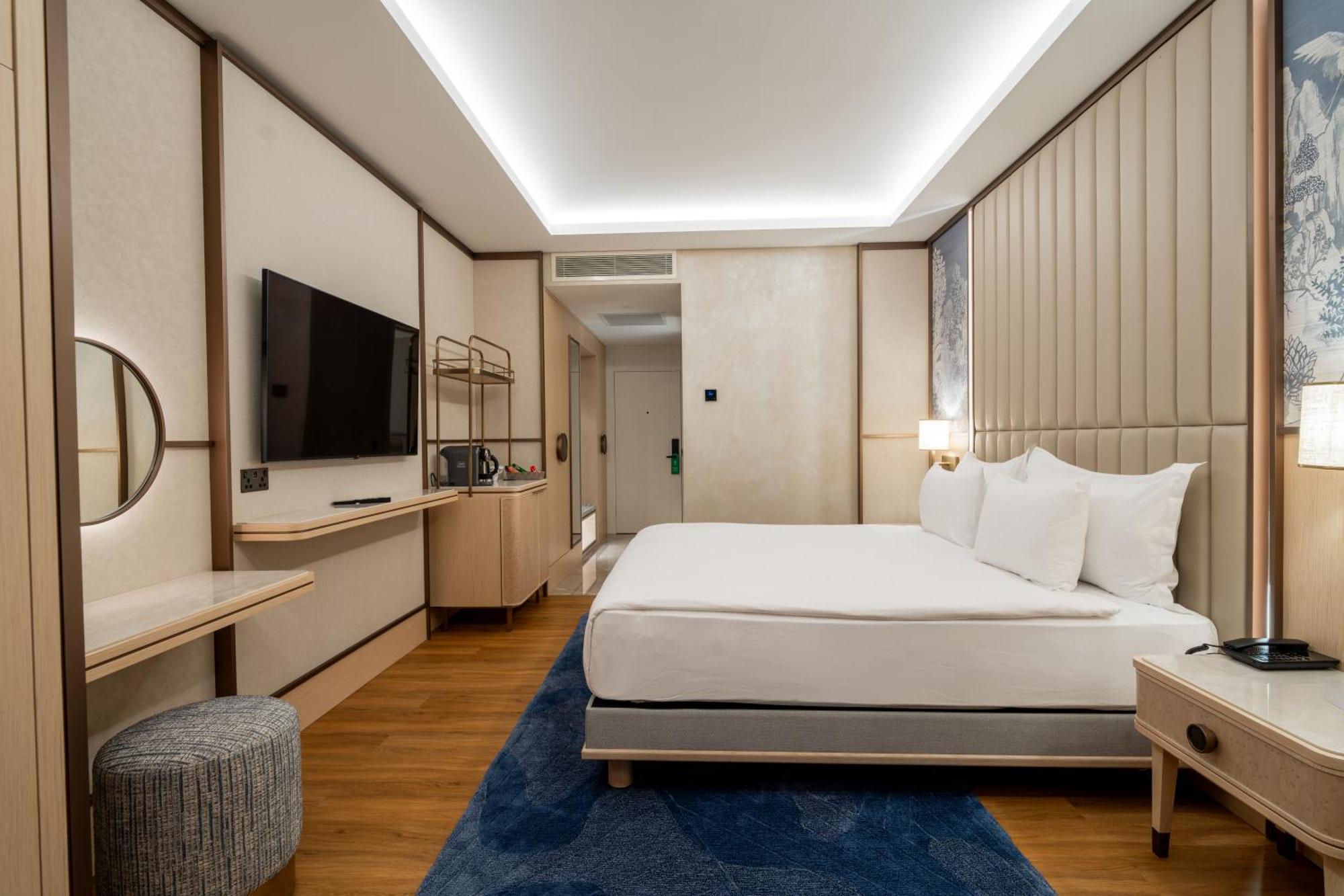 Basic Triple Room